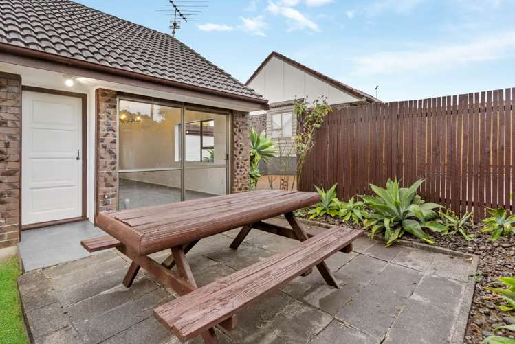 4/100 Ridge Road Howick_13