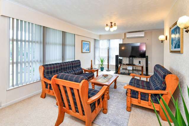 43 Mckean Avenue Manurewa_1