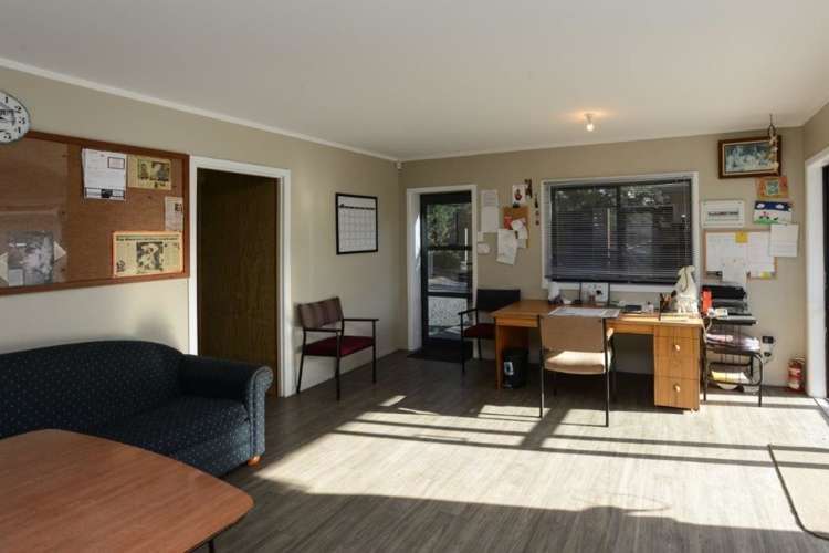 86 York Road Longlands_15