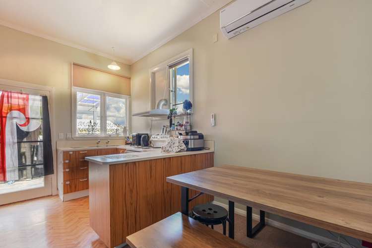 89-89a Pa Street Motueka_11