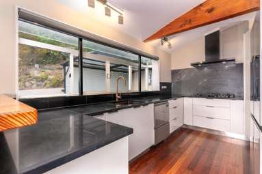 111 Richmond Hill Road_4