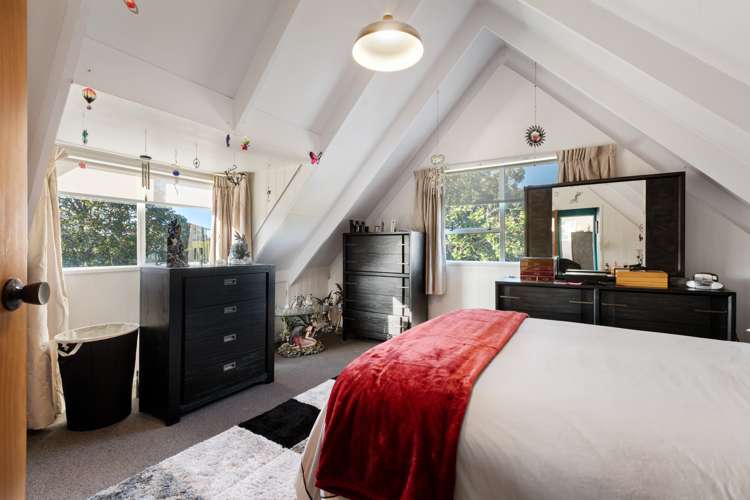 2 Marina Way Athenree_13