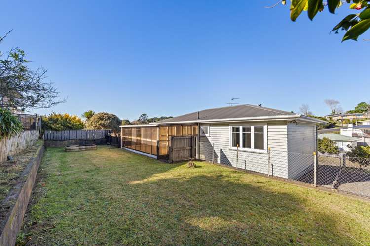 16 Kenmore Street Westown_18