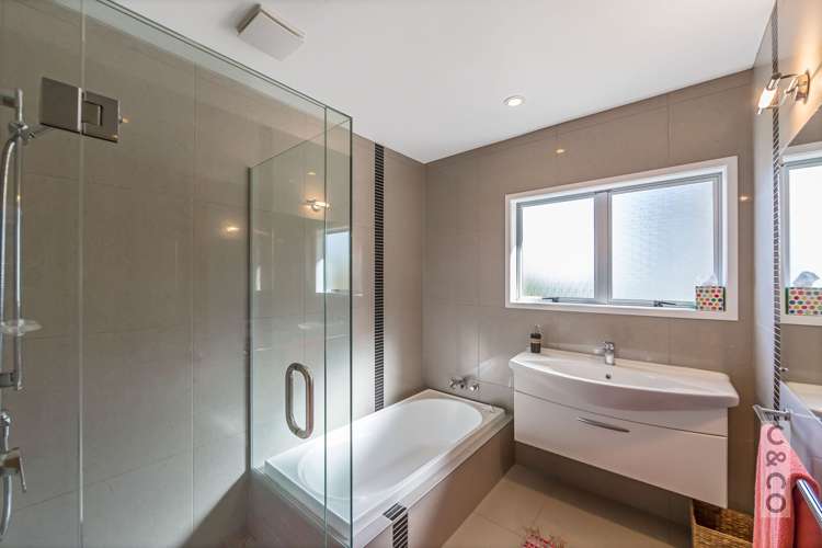 584 Ridge Road Riverhead_12