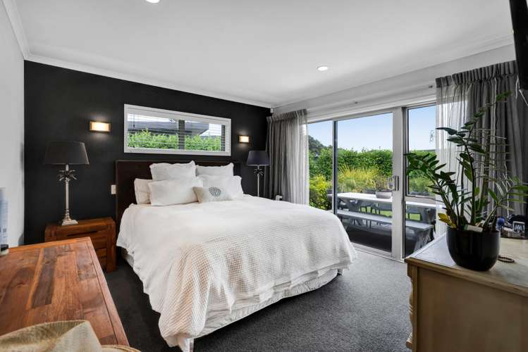 3 Condor Crescent Bell Block_22