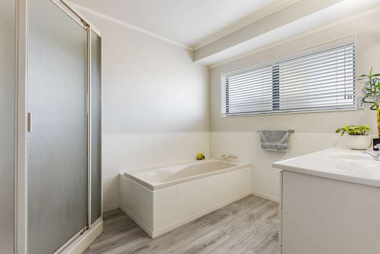 35 Peretao Rise The Gardens_15