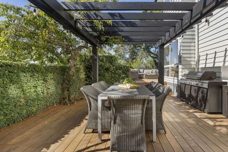 5 Aotearoa Terrace Murrays Bay_15