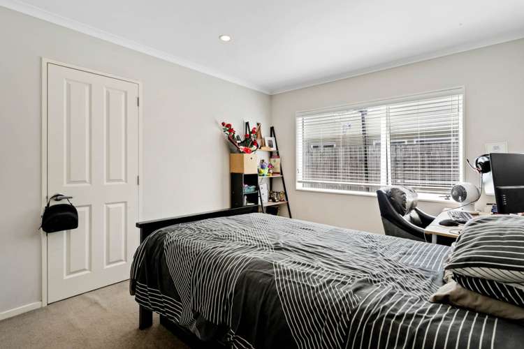 71a Target Road Totara Vale_10