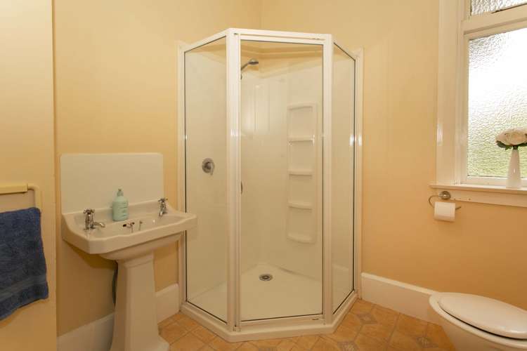 6 Fairfield Road West Fairton_10