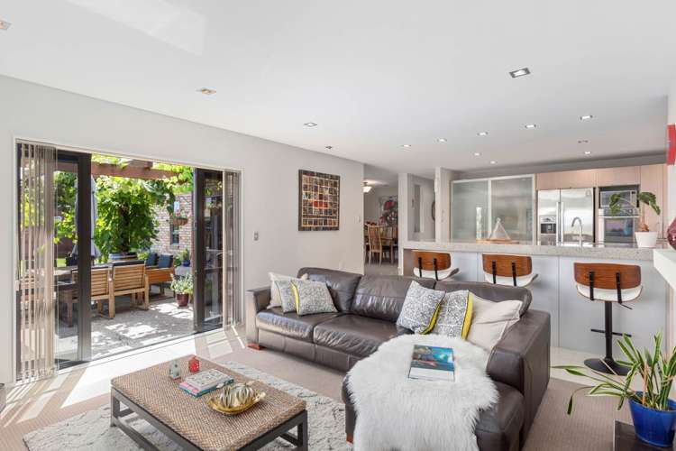 8 Elie Place Wattle Downs_8