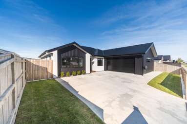78 Freedom Drive_4