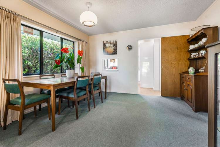 4/4 Fraser Road Narrow Neck_5