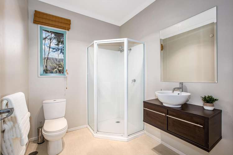 50f Katherine Mansfield Drive Whitemans Valley_16