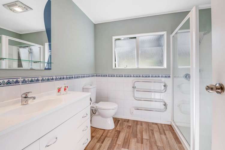 89 Brian Crescent Stanmore Bay_12