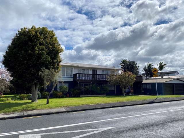 51 Taikata Road Te Atatu Peninsula_1