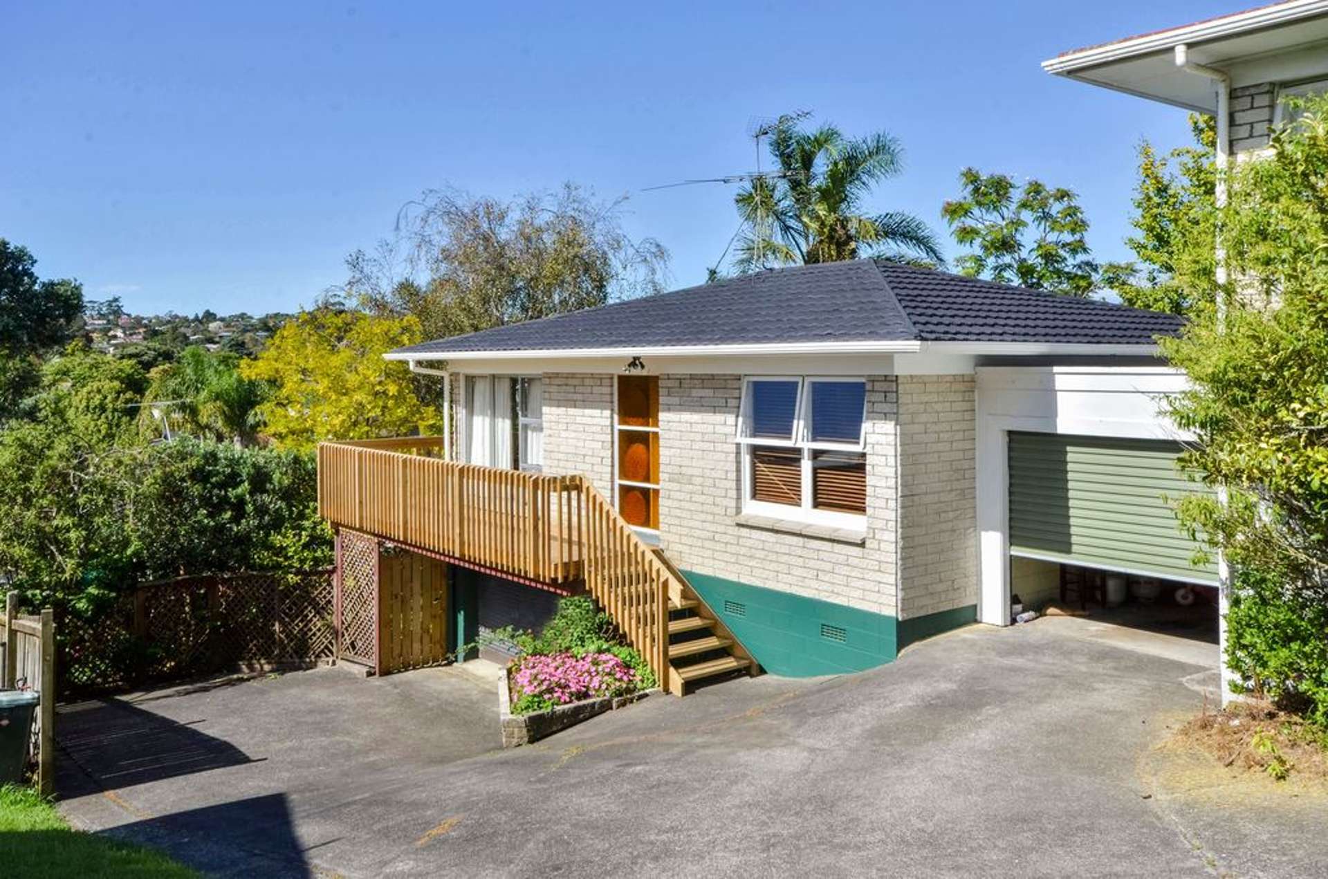 2/37 Cockayne Crescent Sunnynook_0