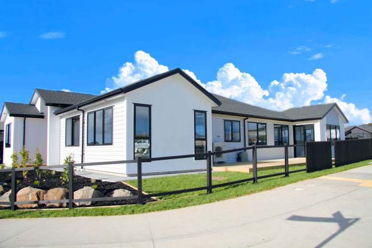 129 Argent Lane Wainui_21