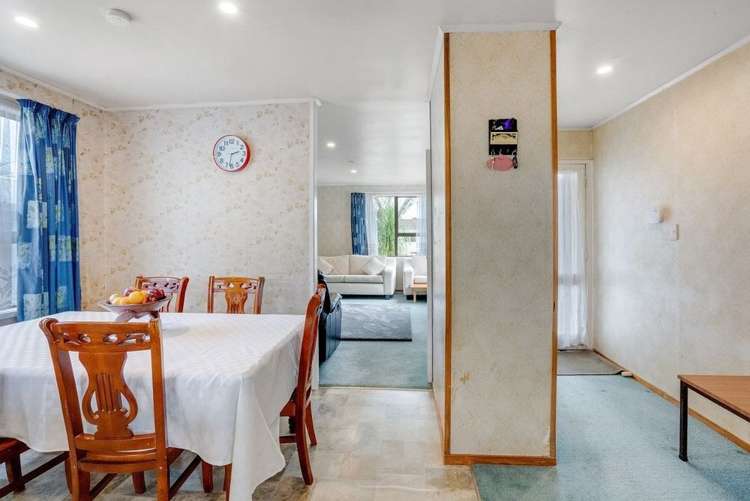 1 Banyan Drive Totara Heights_2