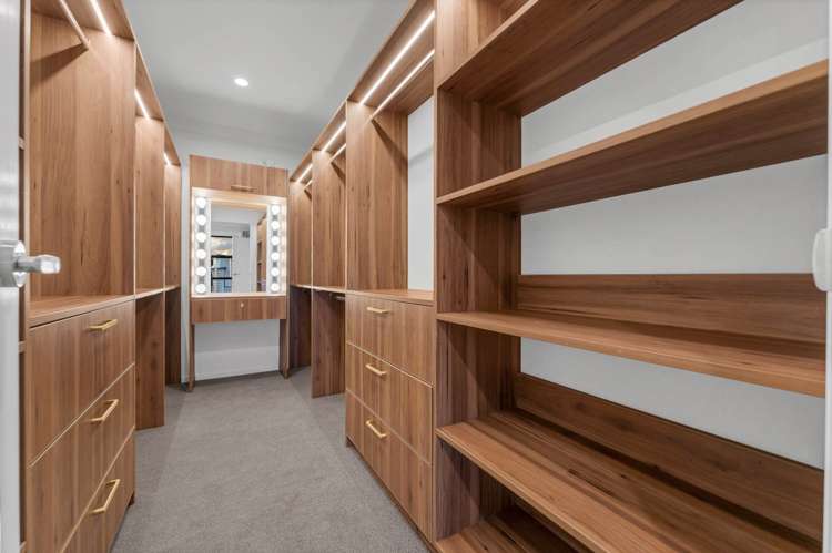 5 Hind Street Flat Bush_13