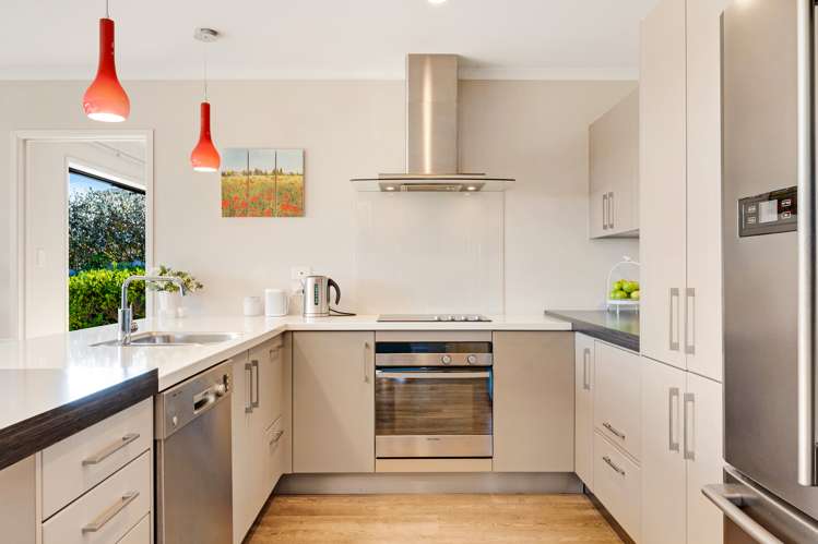 5 Spyglass Street Red Beach_11