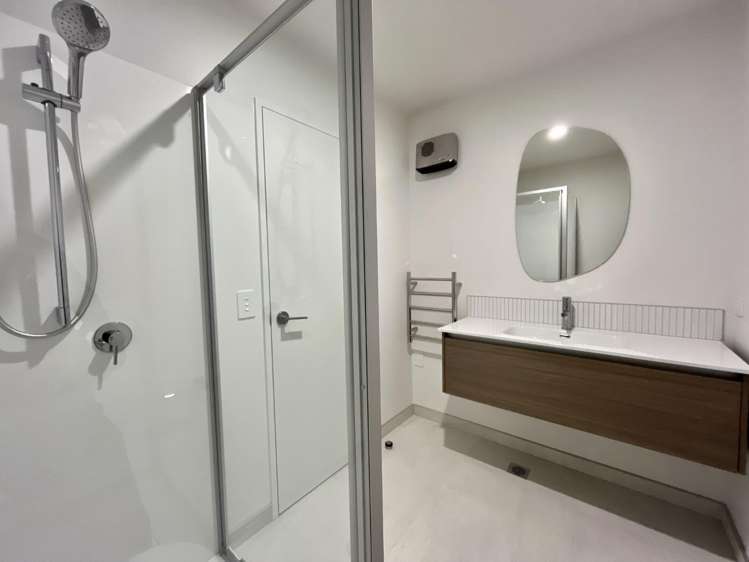 2/113 Poulson Street 1380_15
