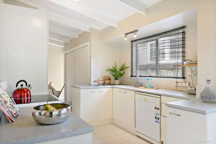 1/216a Moore Street Howick_6