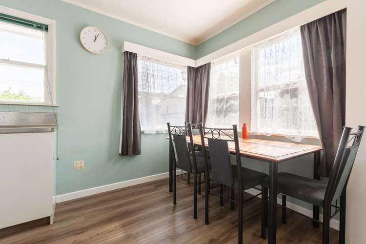 18 Palm Avenue Stoke_8