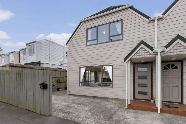 18B Frankmoore Avenue_0