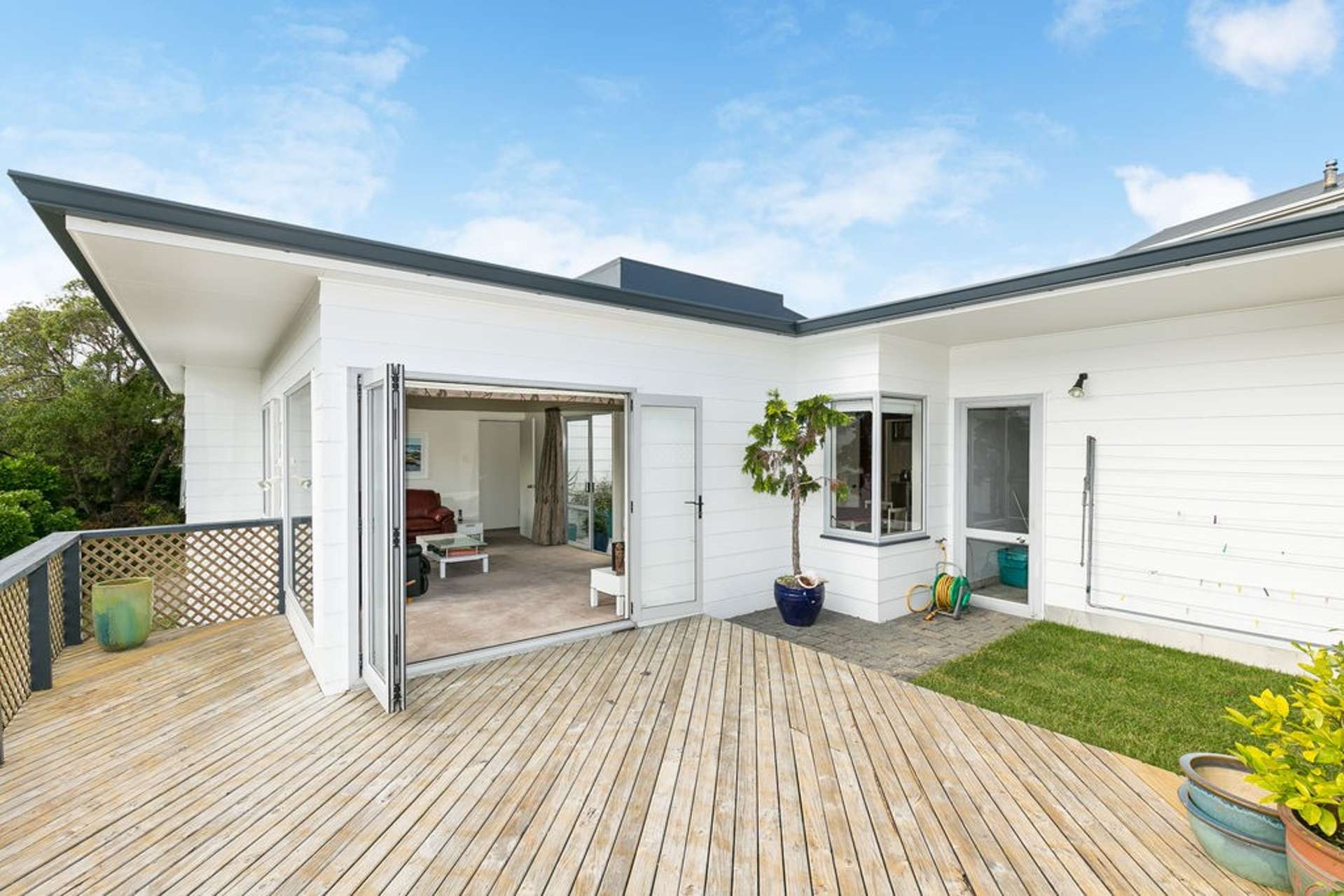 4 Ronald Woolf Place Churton Park_0