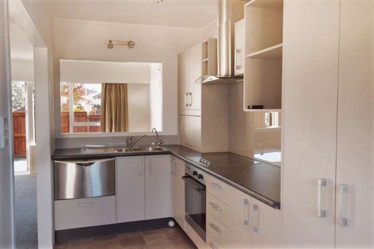 2/51 Parker Avenue New Lynn_6