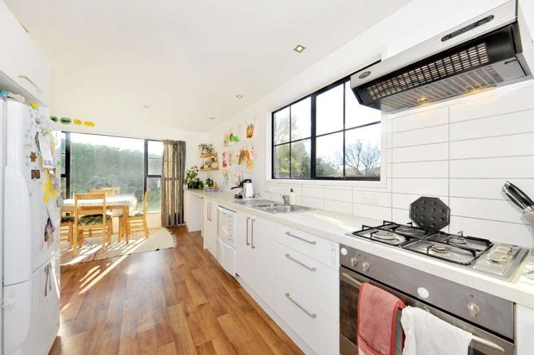 28 Mauger Drive Heathcote Valley_10