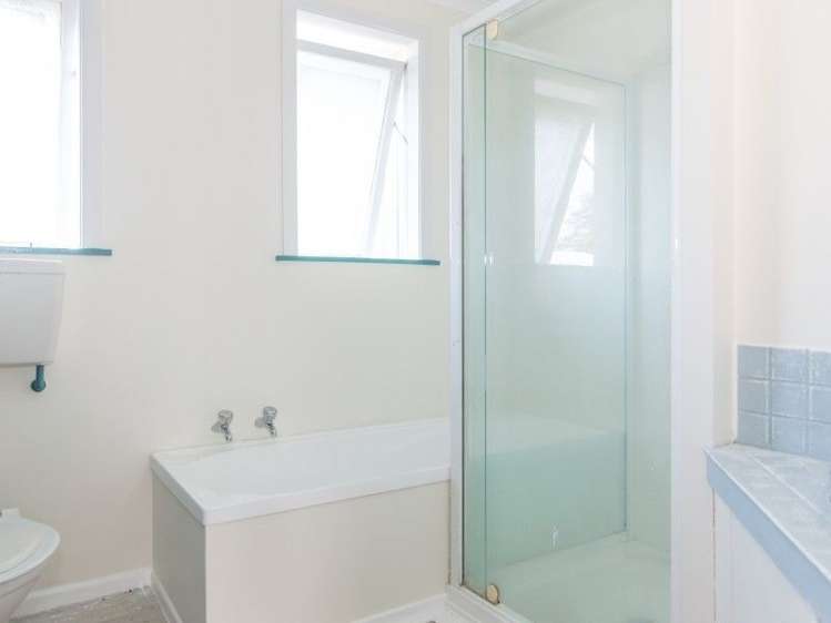 14 Apollo Parade Milson_5