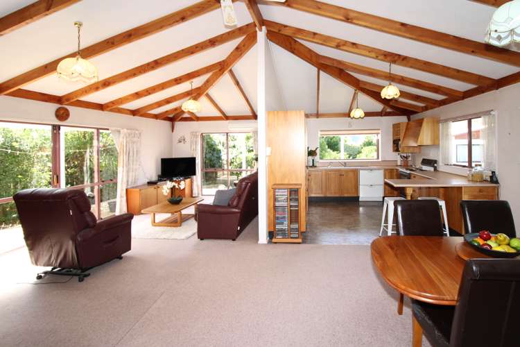 30 Charles Street Carterton_5