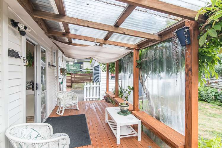 11 Konini Grove Raumati Beach_17