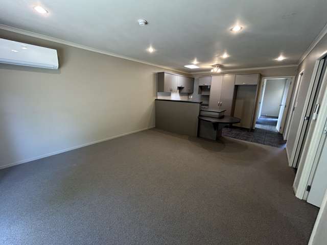 8/66 Boundary Road Claudelands_1