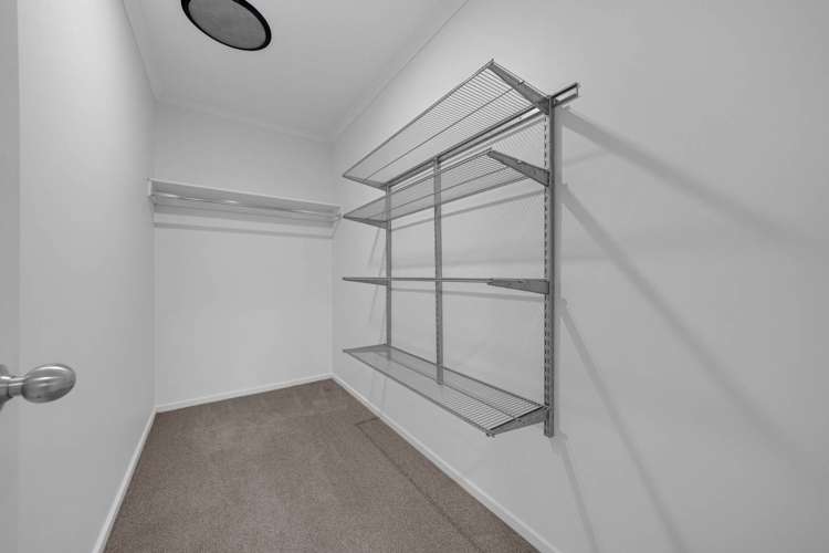 11 San Carlo Court Henderson Heights_18