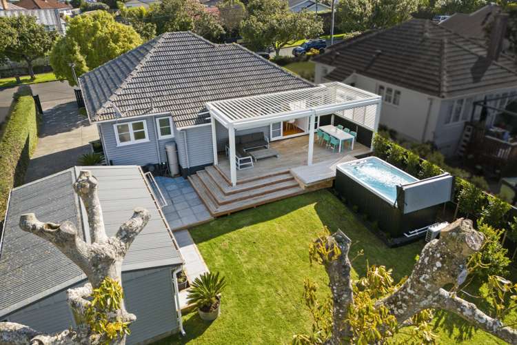 5 Curzon Street Onehunga_17
