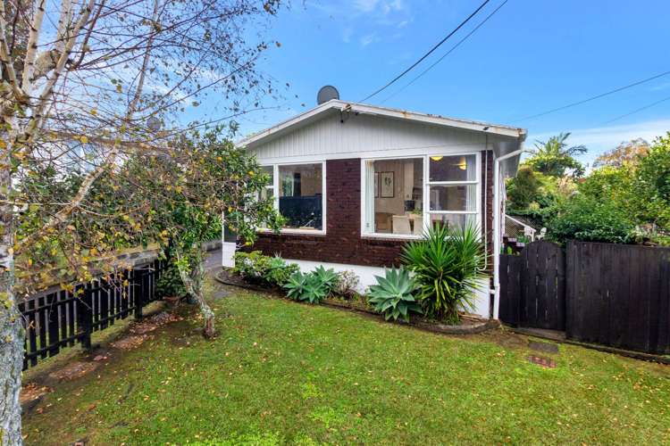 1/10 Rickards Place New Lynn_10