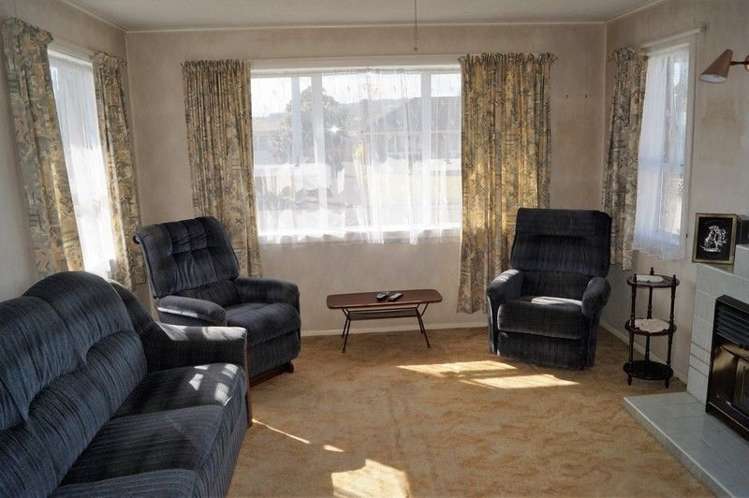 15 George Street Papakura_7