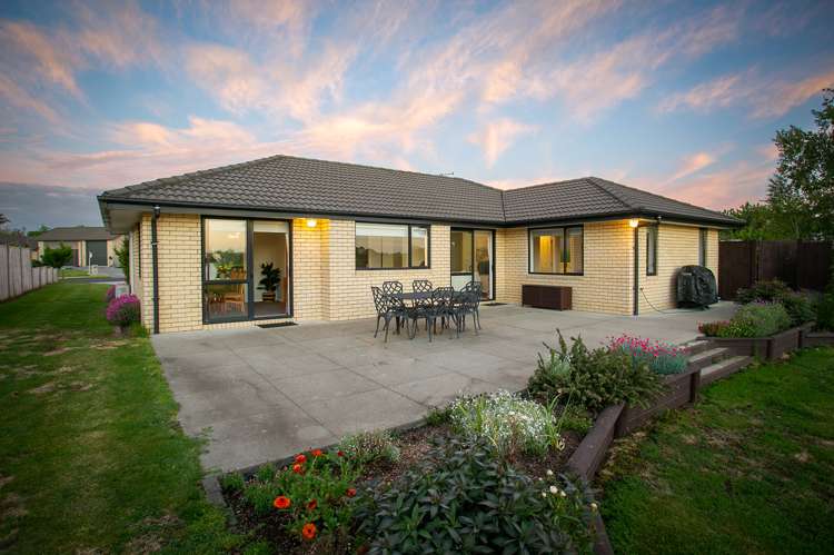 14 De La Mare Drive Leamington_25