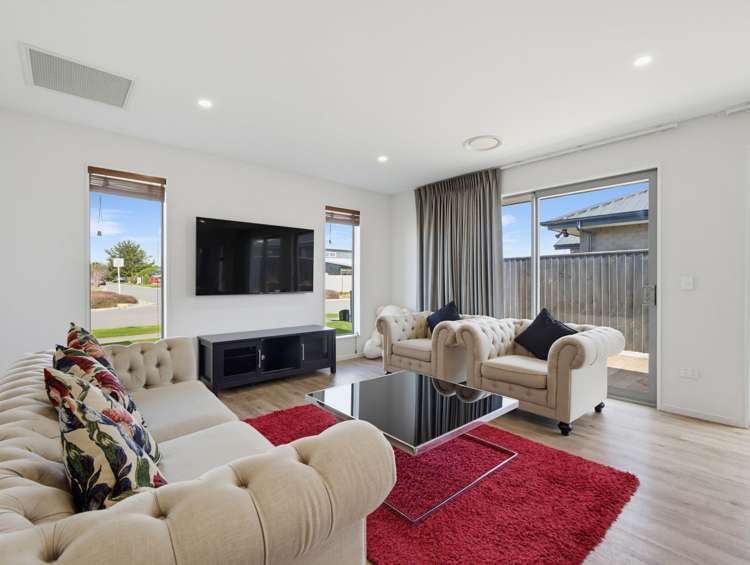 13 Zinnia Way Wigram_6