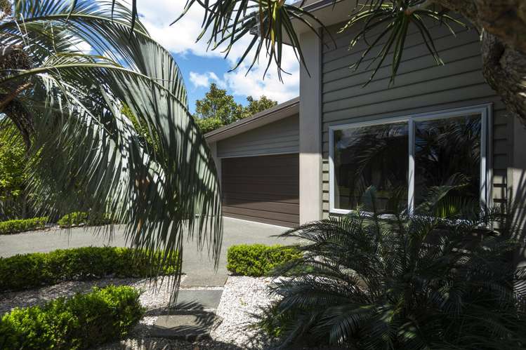 5 Pohutukawa Grove Lytton West_20