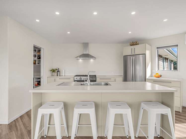 70 Rossiters Road_1