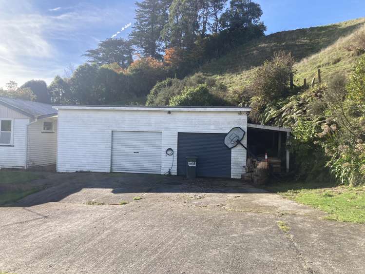 1660 Ohura Road Douglas_16