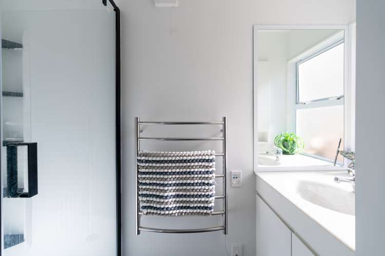 52 Ames Street Paekakariki_19