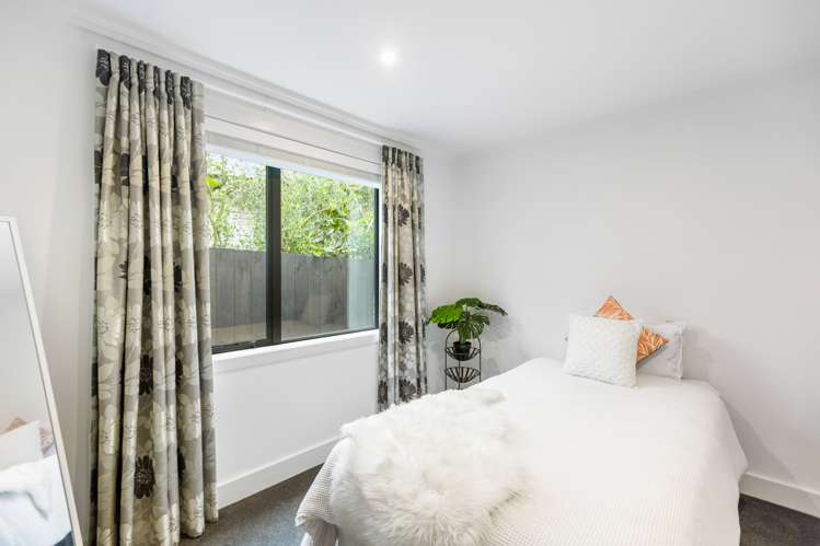 122d Moore Street Howick_13