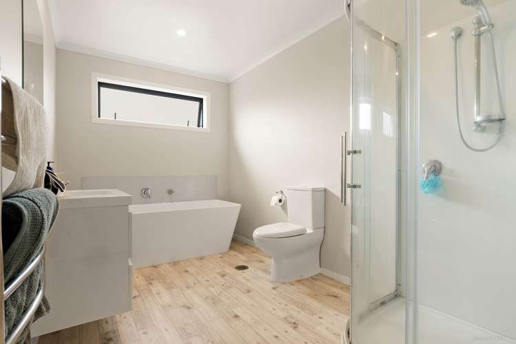 2/189 Ohaupo Road Glenview_10