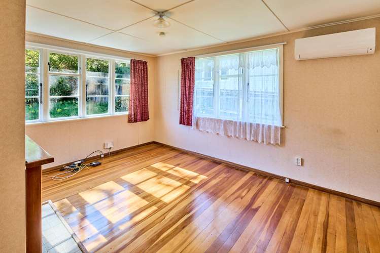 4 Reuben Grove Naenae_7