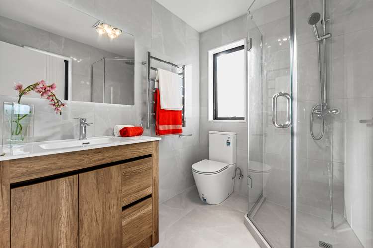 32b Castlebane Drive Flat Bush_18