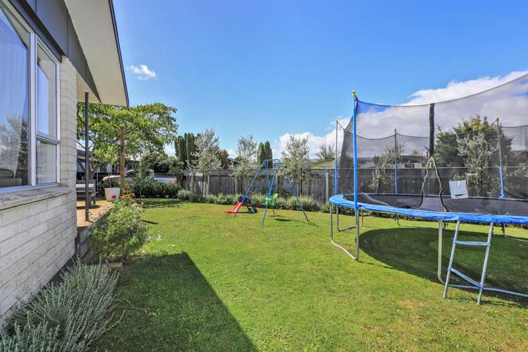 2 Murdoch Place Raureka_5
